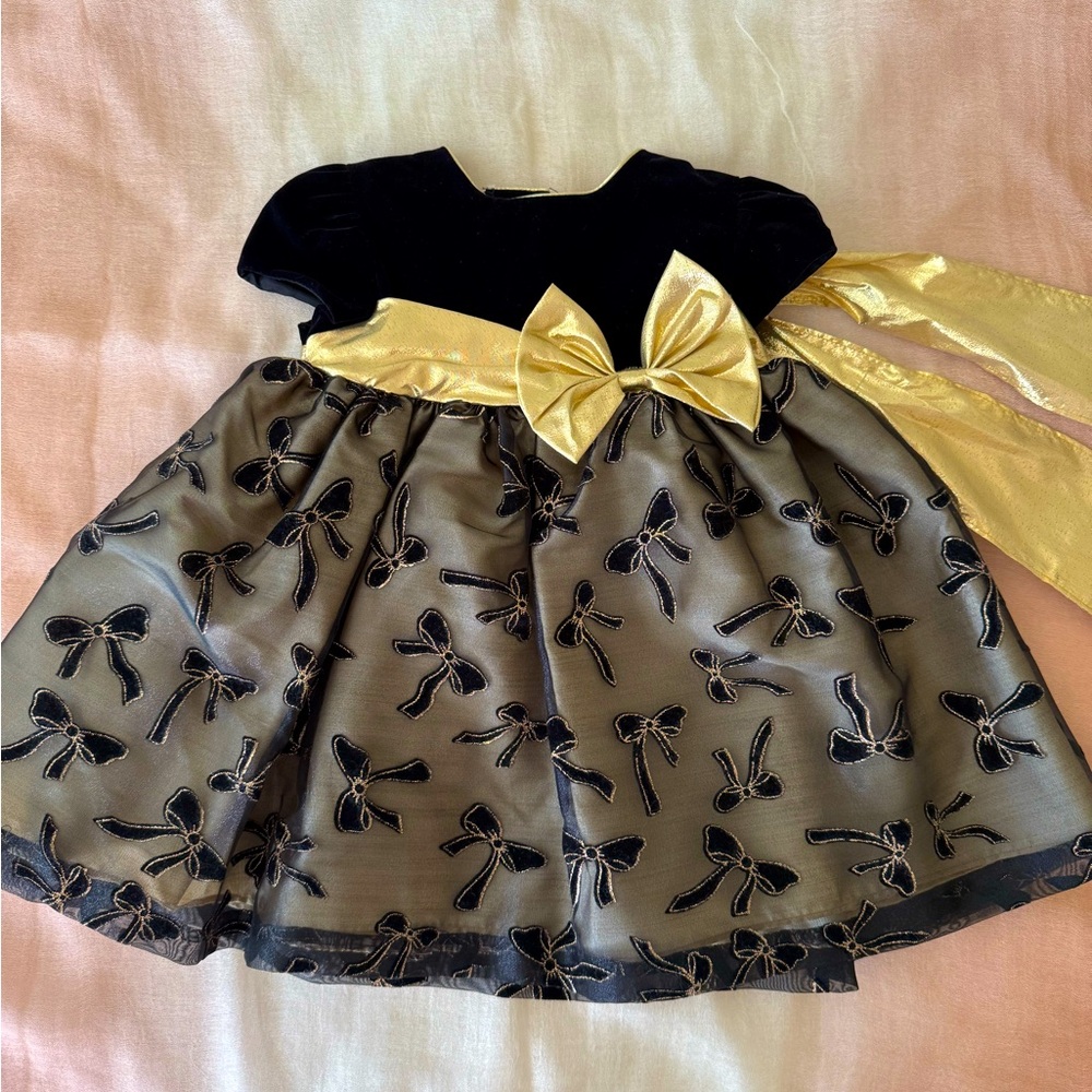 Holiday dress